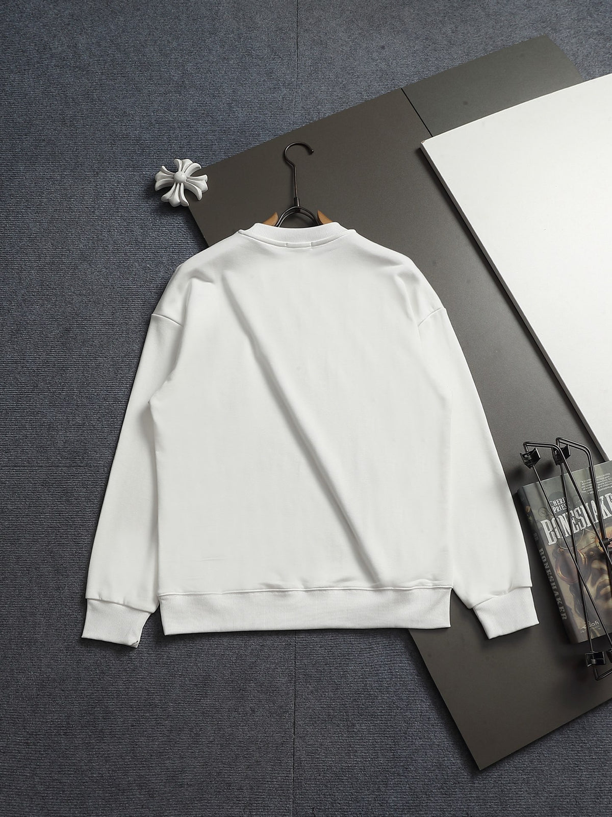 Classic Fashion Sweater-1178