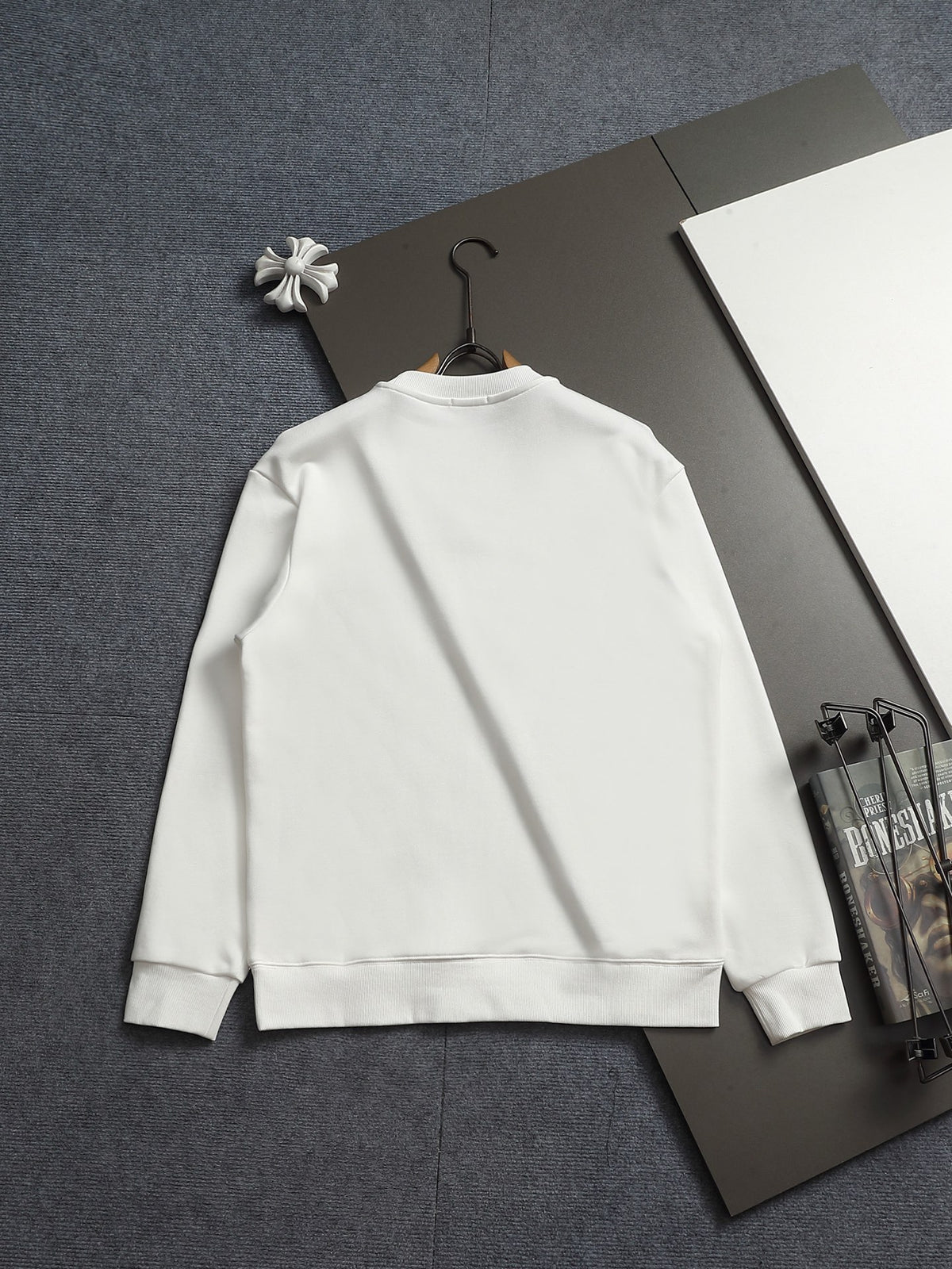 Classic Fashion Sweater-1182