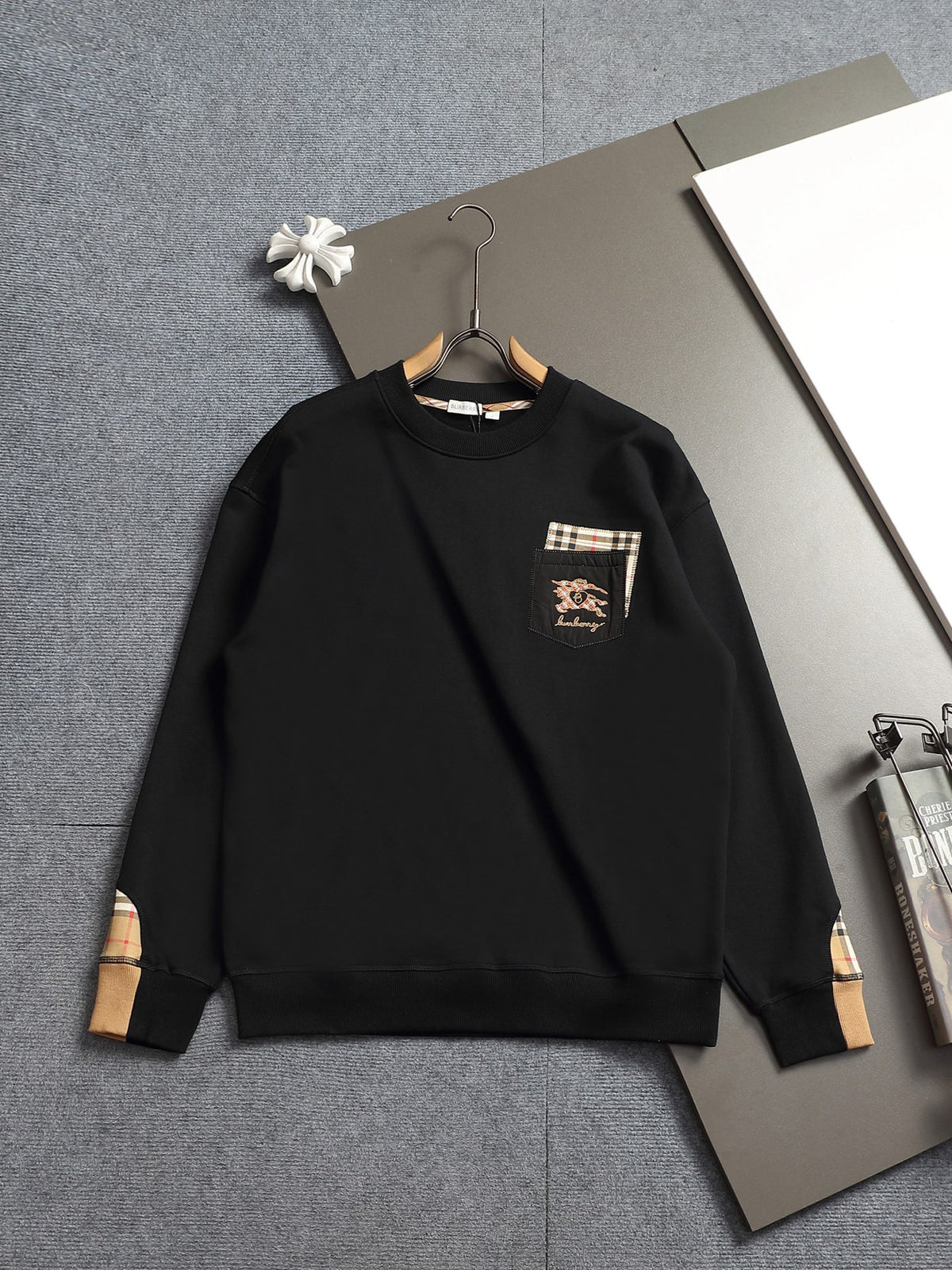 Classic Fashion Sweater-1185