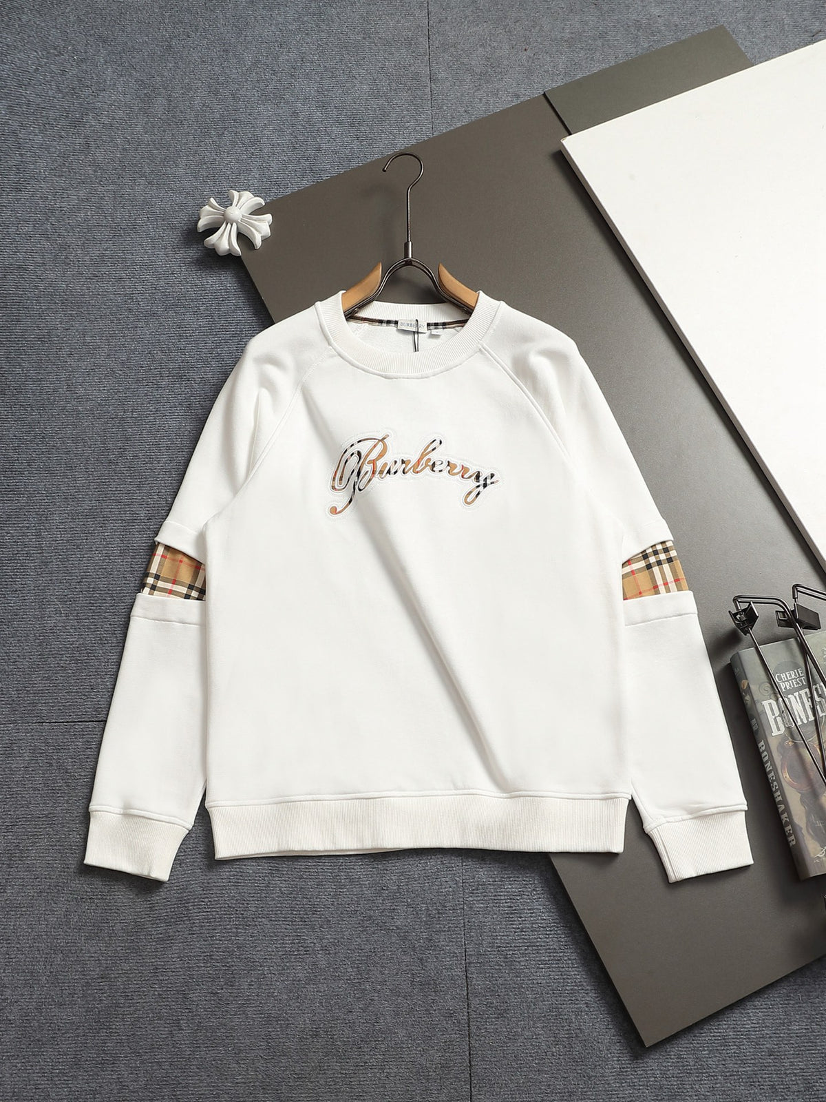 Classic Fashion Sweater-1193