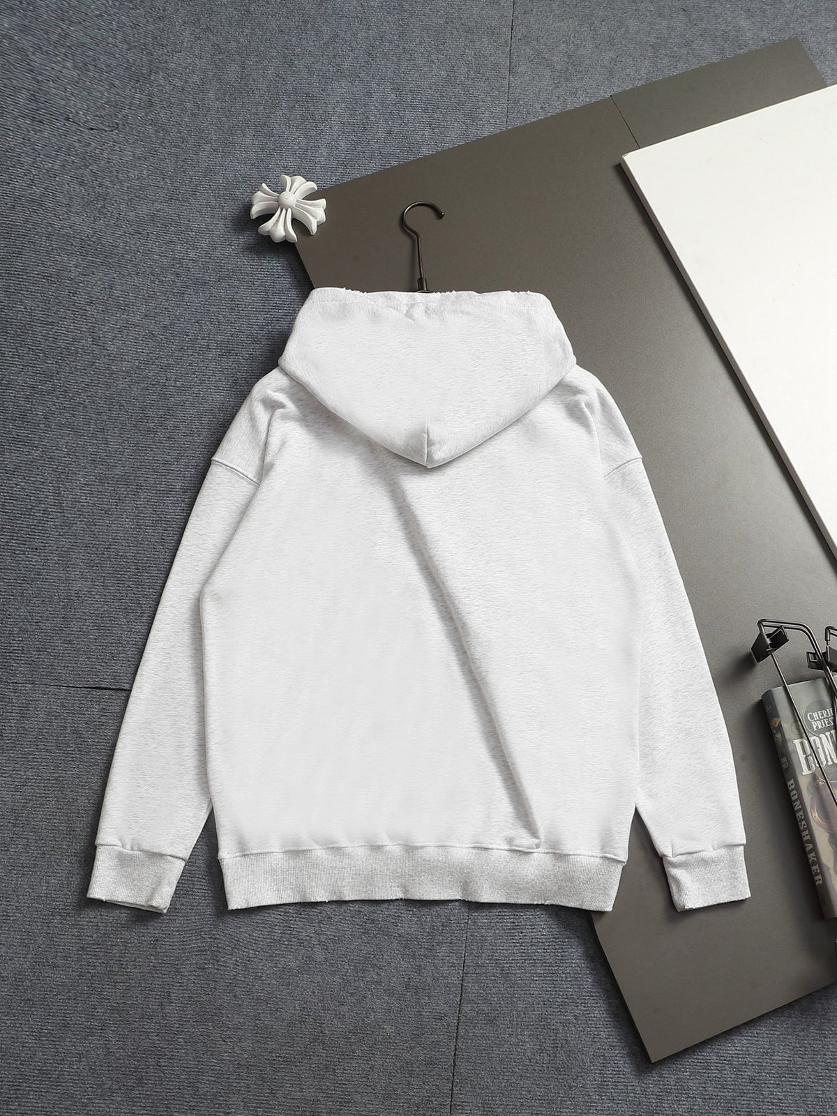 Classic Fit Hoodie-1111