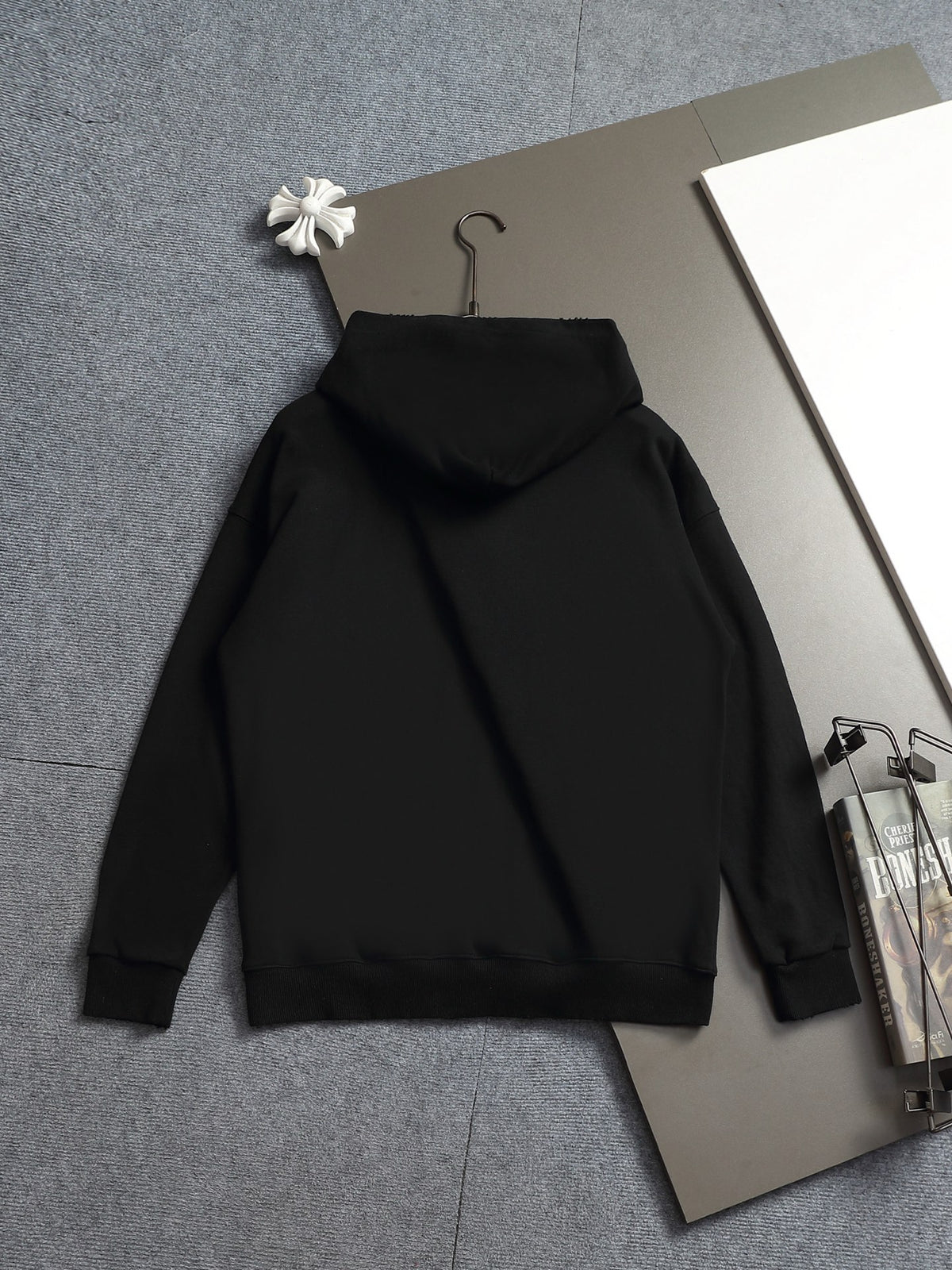 Classic Fit Hoodie-1111