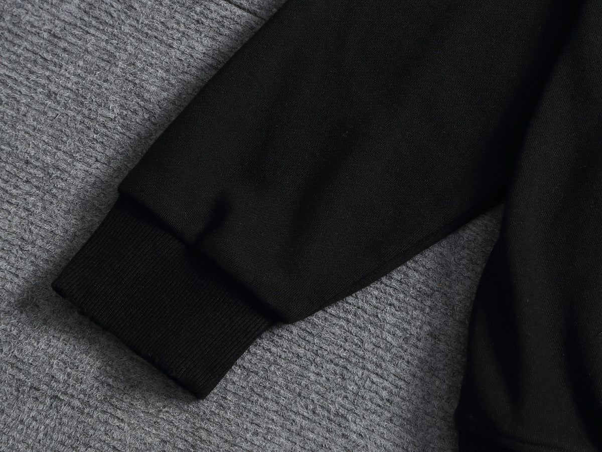 Classic Fit Hoodie-1117
