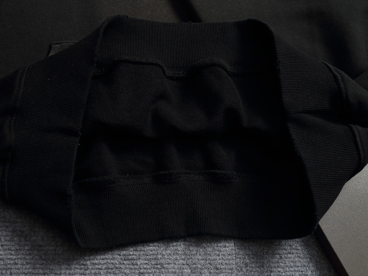 Classic Fit Hoodie-1117