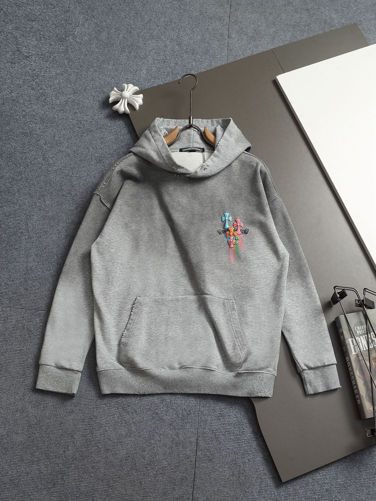 Classic Fit Hoodie-1120