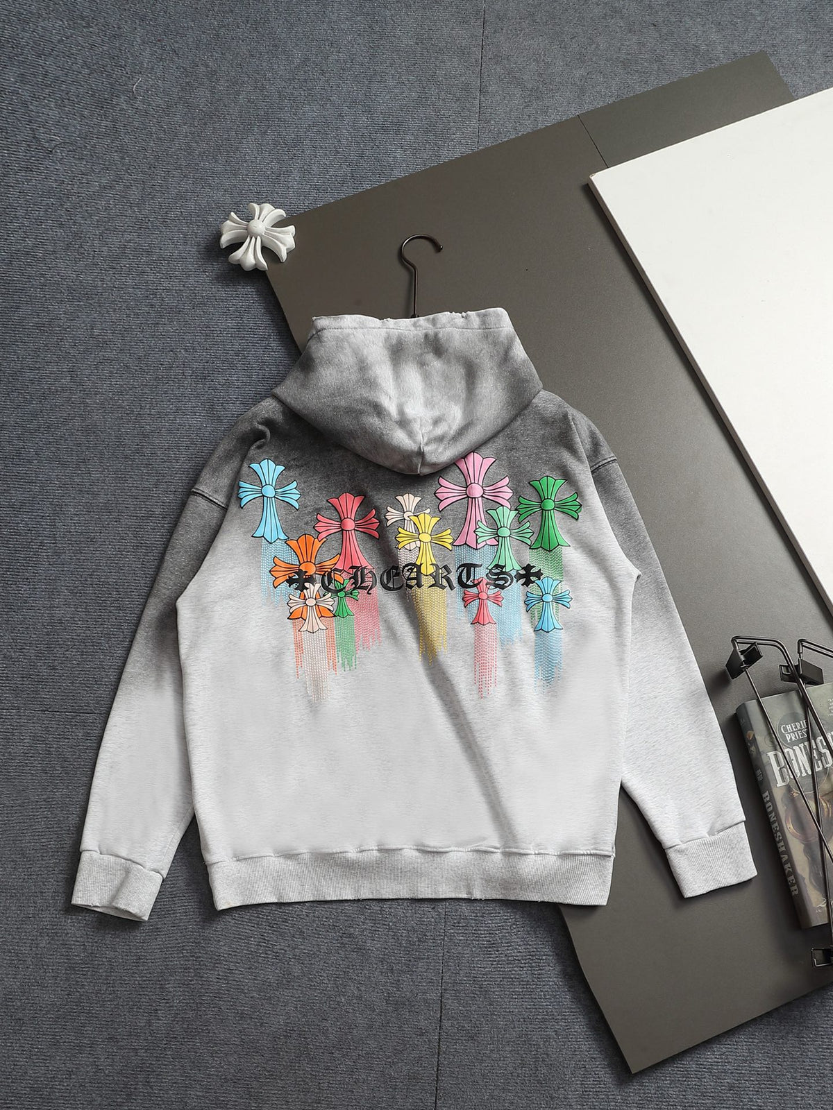 Classic Fit Hoodie-1120