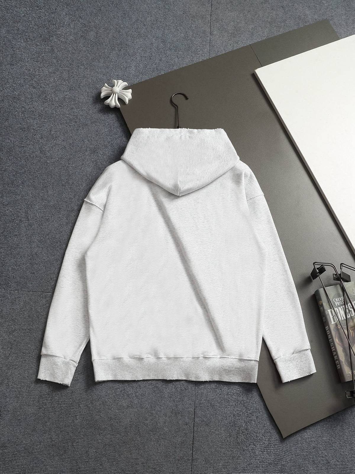 Classic Fit Hoodie-1123
