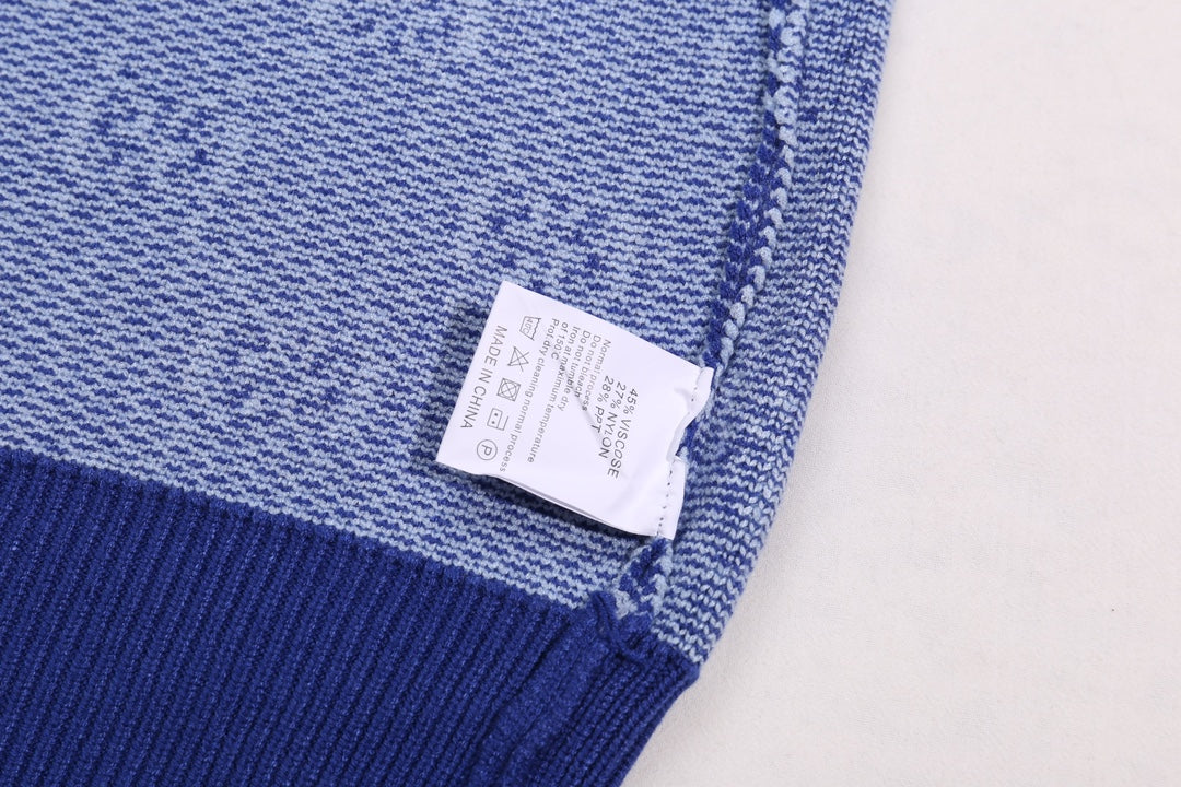 Classic Fashion Sweater-1444