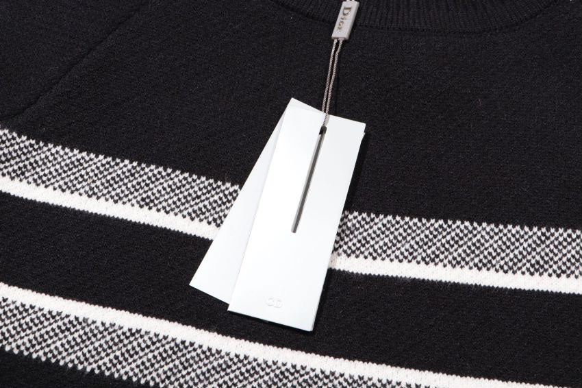 Classic Fashion Sweater-1271