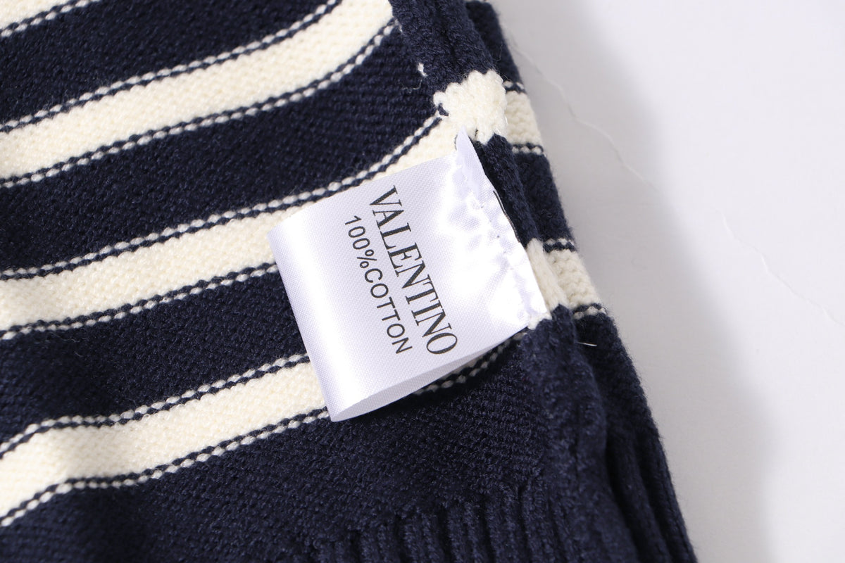 Classic Fashion Sweater-1275
