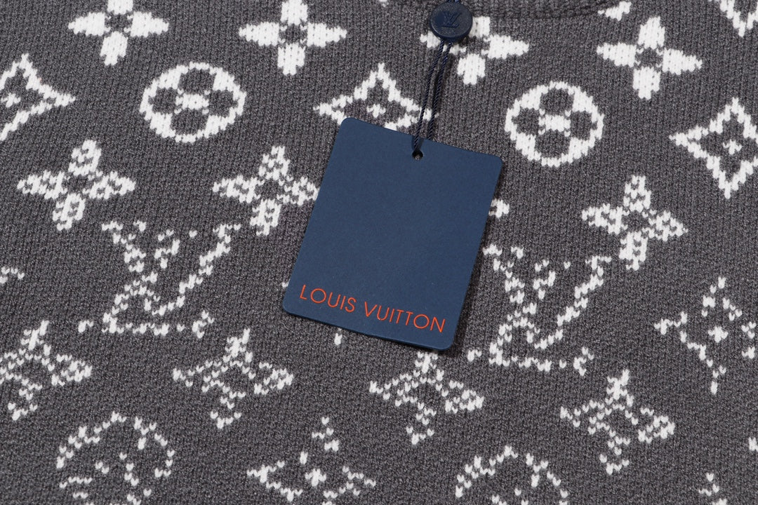 Classic Fashion Sweater-1303