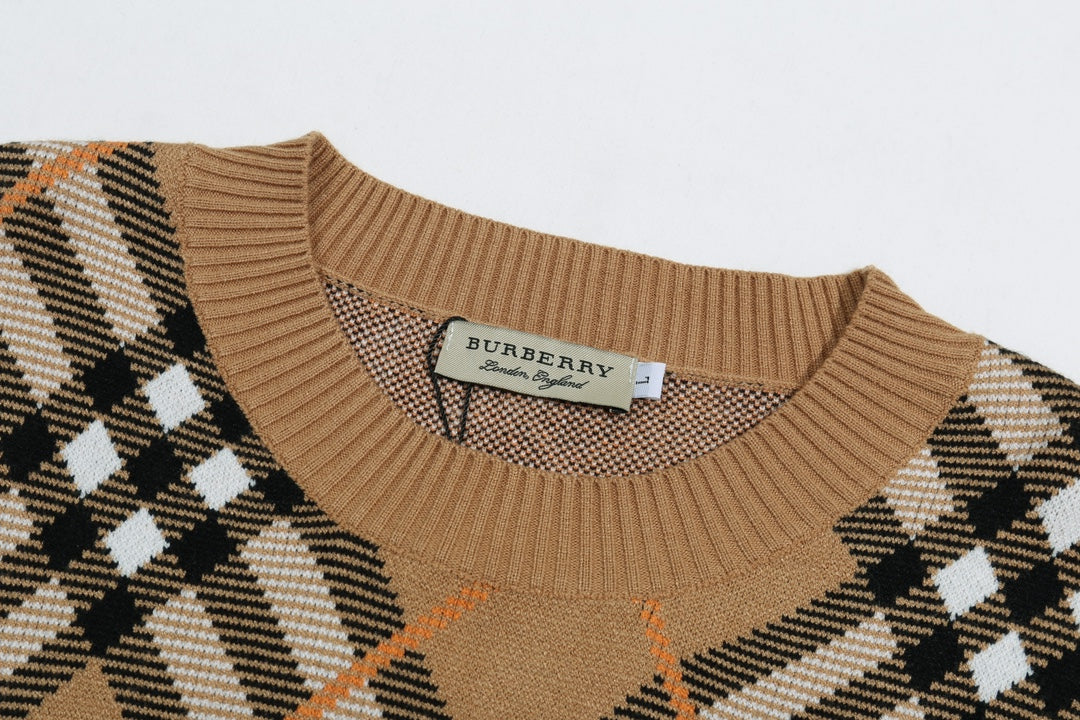 Classic Fashion Sweater-1330