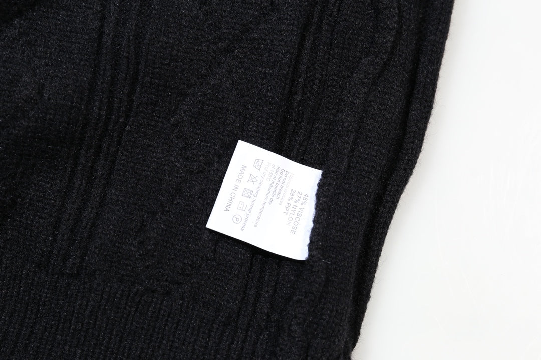 Classic Fashion Sweater-1369