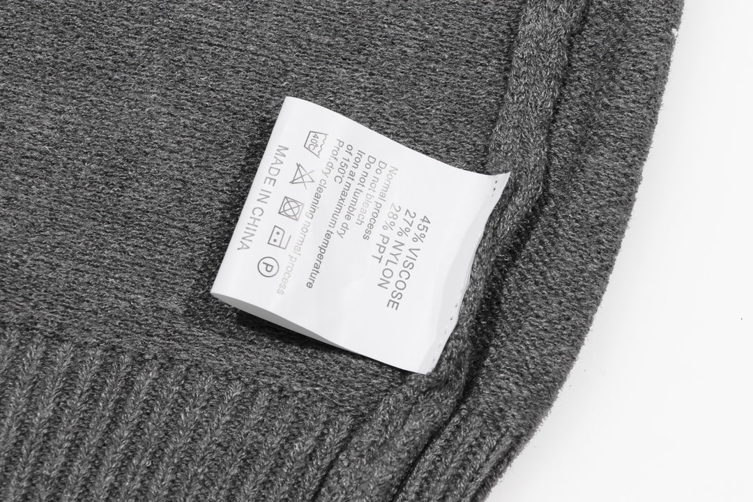 Classic Fashion Sweater-1376