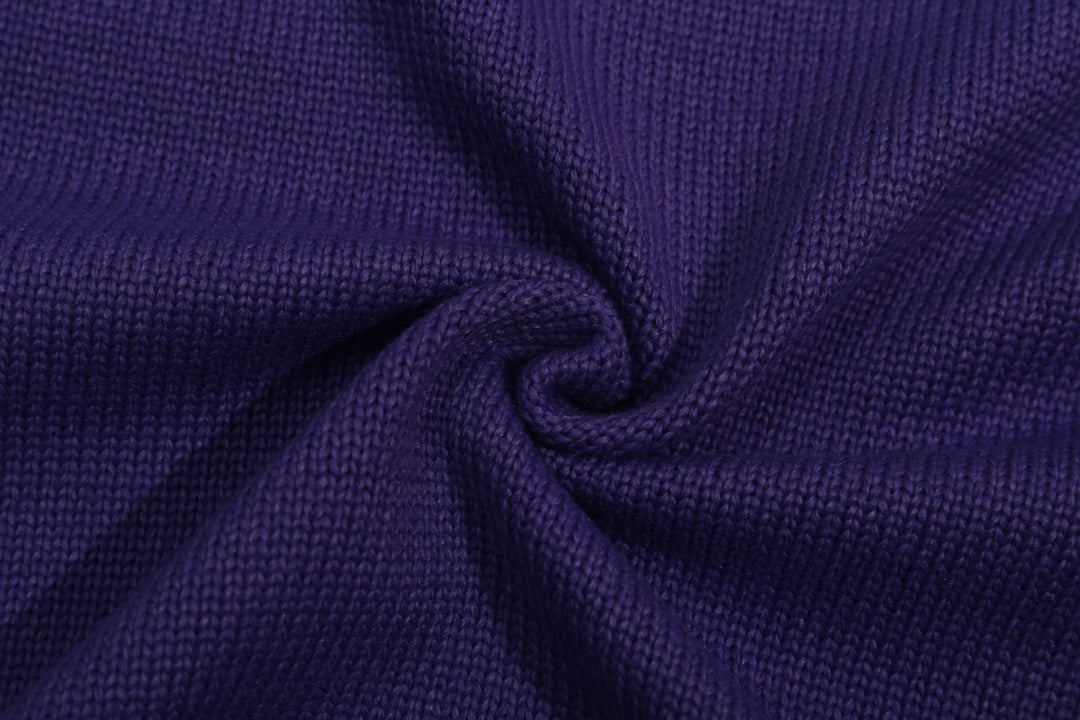 Classic Fashion Sweater-1402