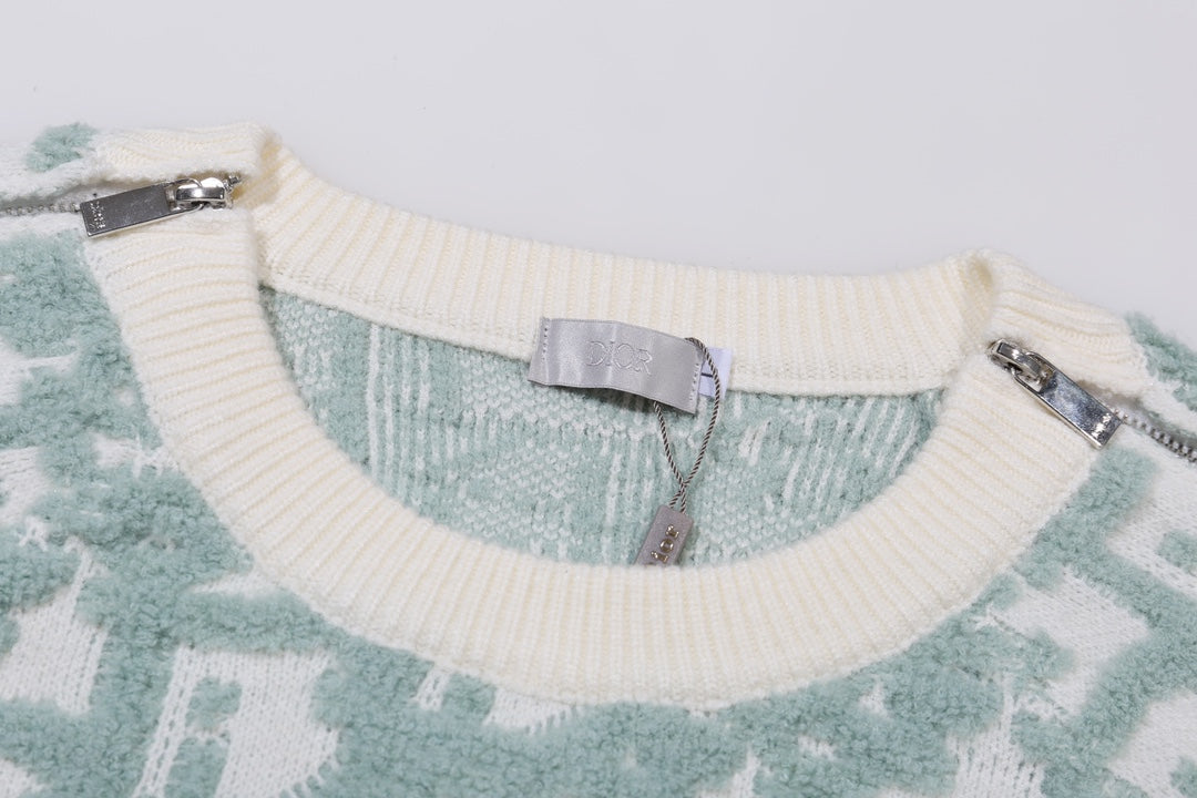 Classic Fashion Sweater-1420