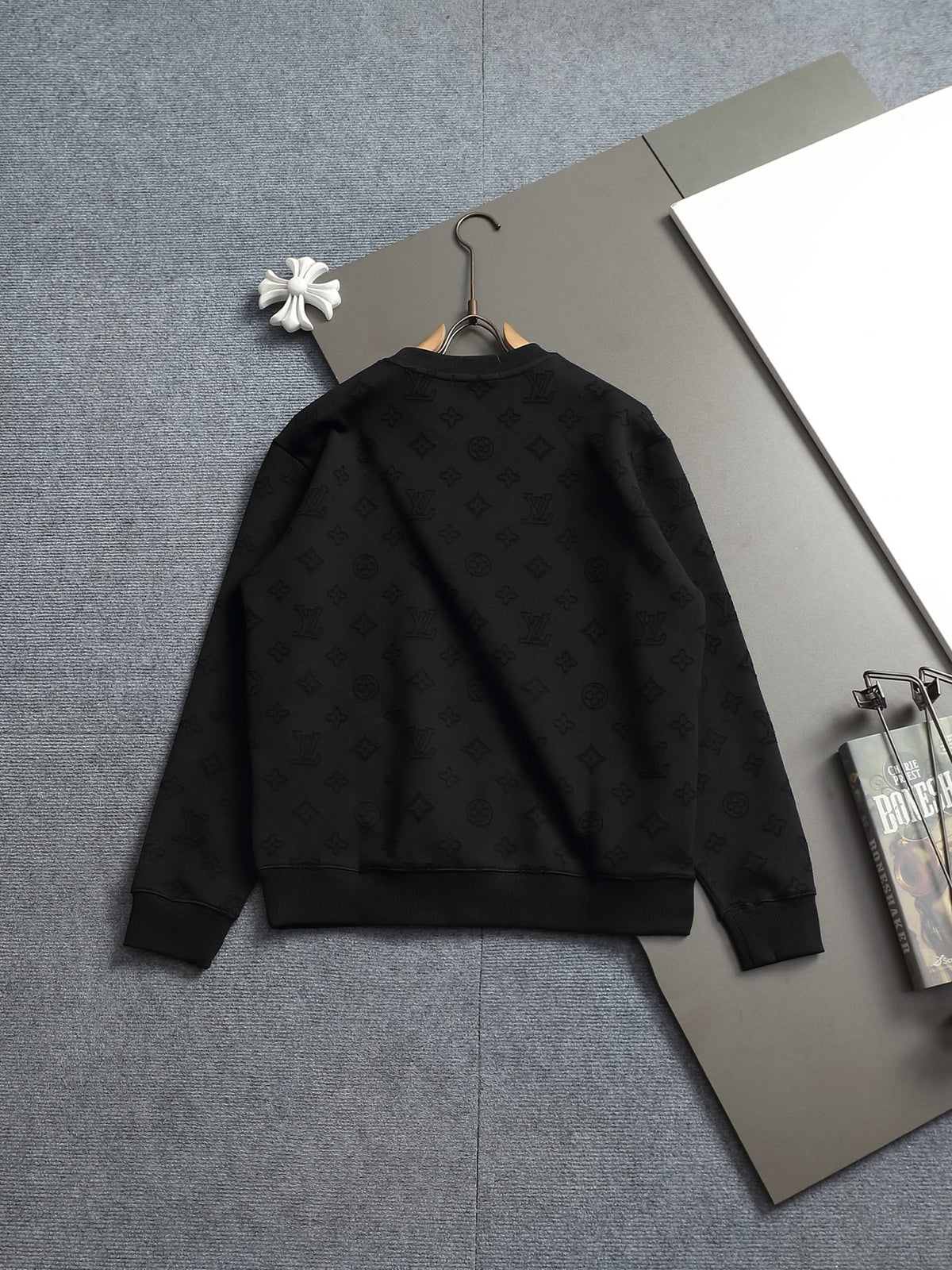 Classic Fashion Sweater-1485