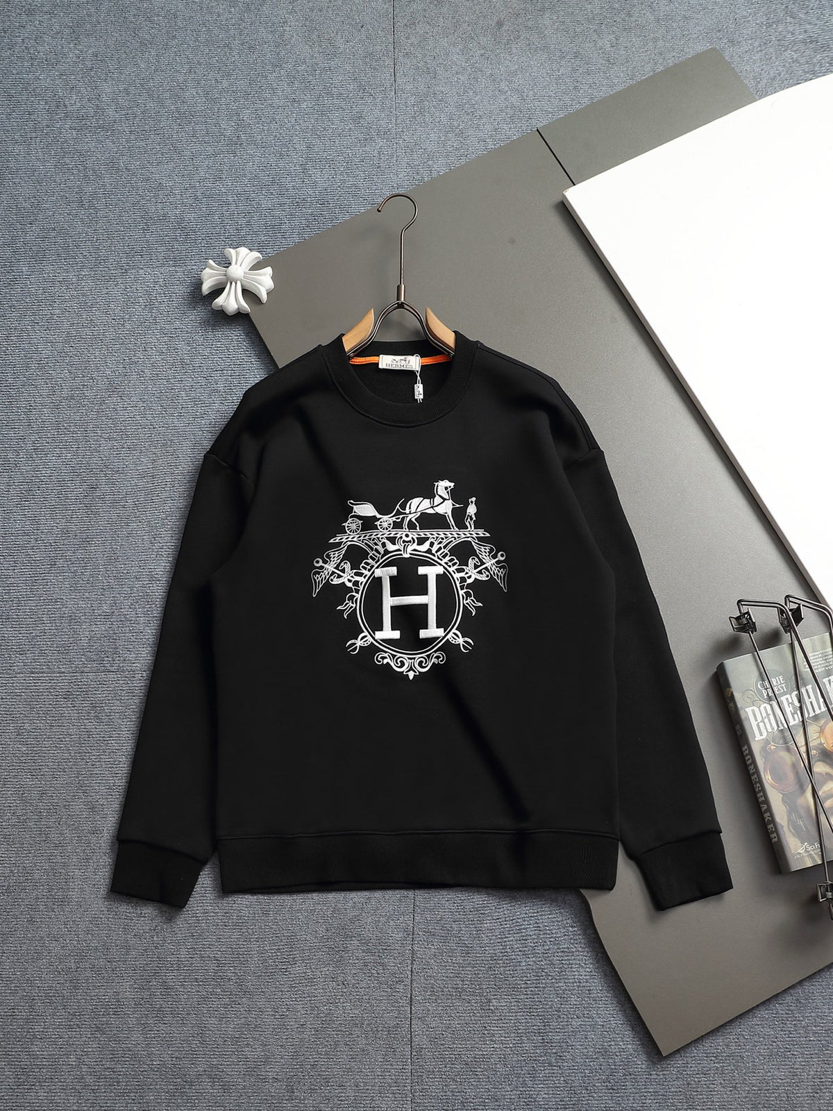 Classic Fashion Sweater-1494