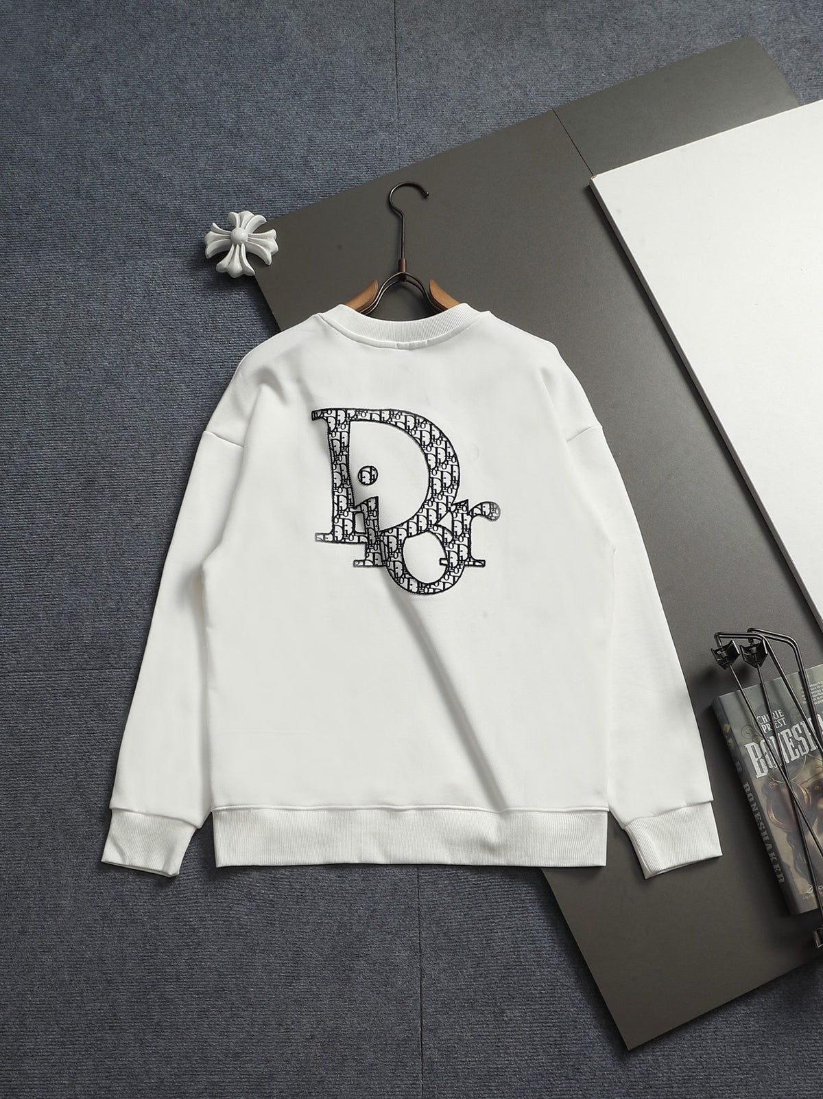 Classic Fashion Sweater-1488