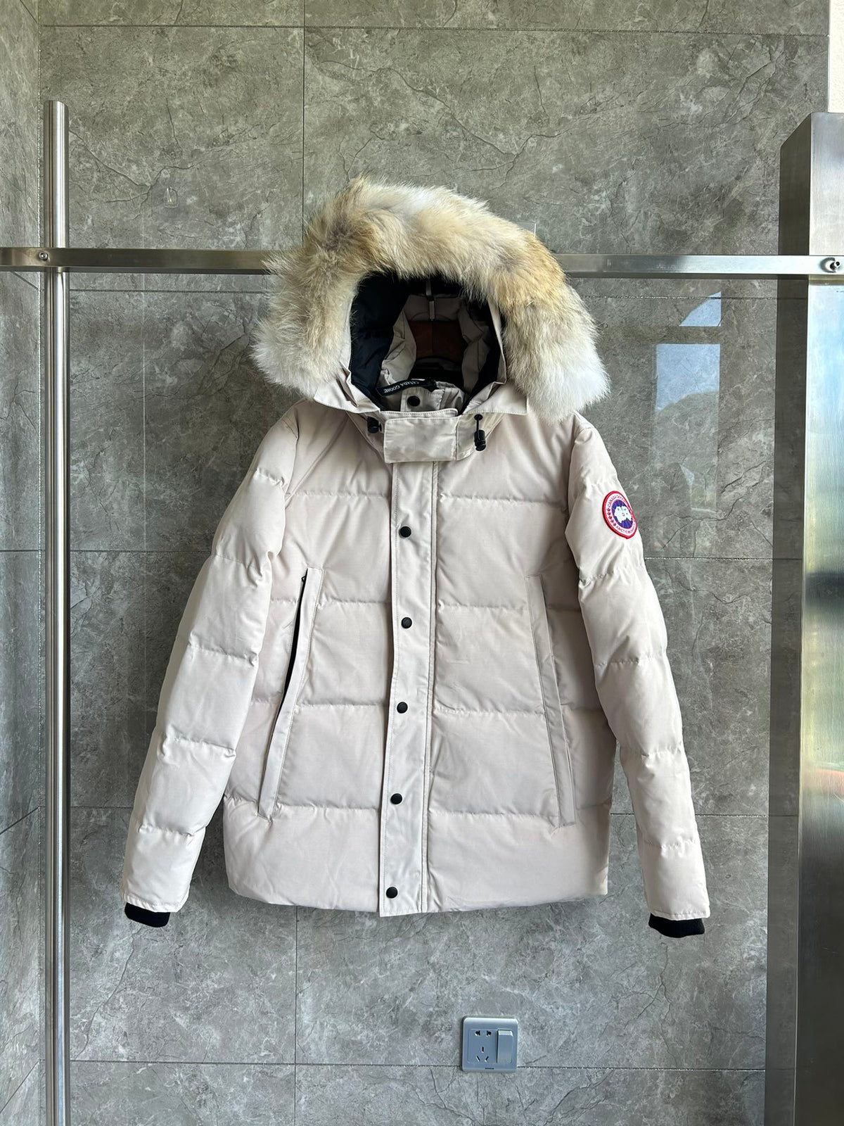 Classic down jacket-101
